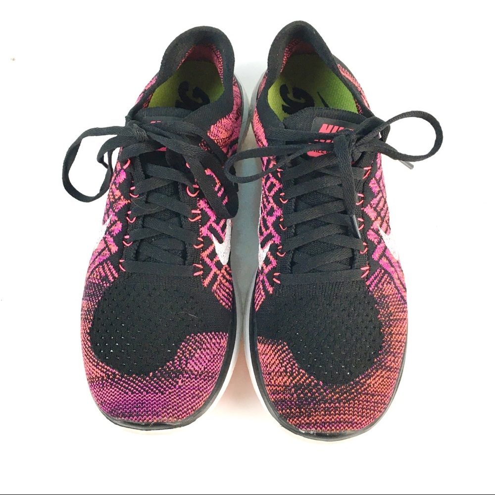 Nike Free 4.0 Flyknit Sneakers Pink and Black 8 - Picture 2 of 9